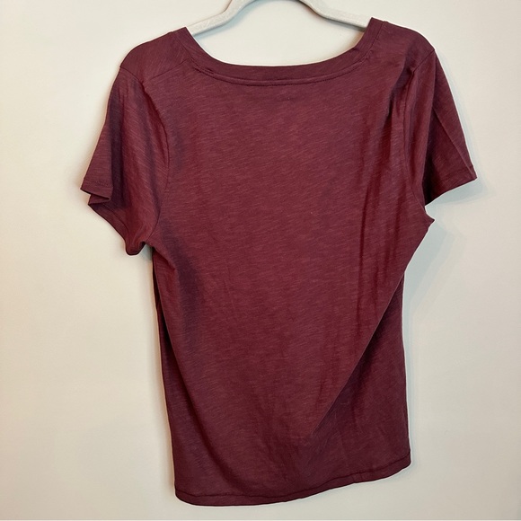 Madewell Whisper Cotton V-Neck Tee Maroon Red M - Picture 3 of 4